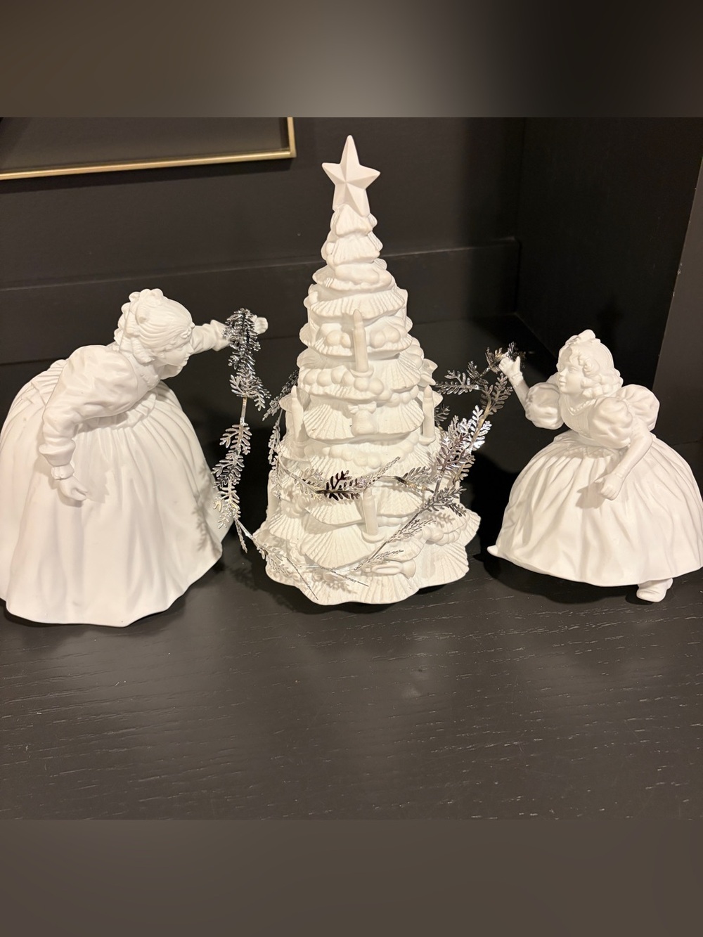 Vtg Dept 56 Winter Silhouette Christmas Decor Putting Up The Tree 7789-5 Boxed